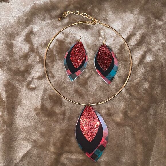 Reversible Plaid Necklace and Earring set - Picture 1 of 13